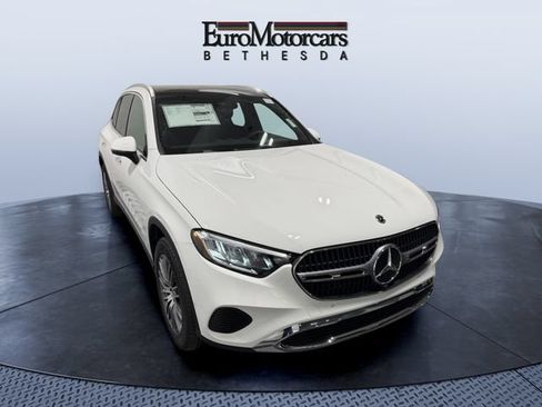 Used 2026 Mercedes-Benz GLC 300 4MATIC image 4