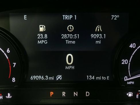 Used 2022 Lincoln Corsair FWD image 32