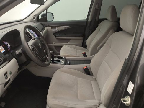 Used 2016 Honda Pilot EX image 17
