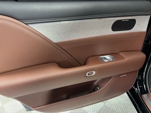 Used 2023 Genesis G90 3.5T image 29