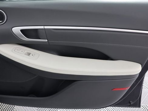 Certified 2024 Hyundai Sonata Limited image 29