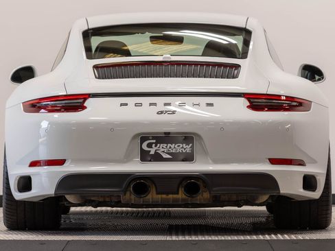 Used 2019 Porsche 911 Carrera GTS RWD image 14