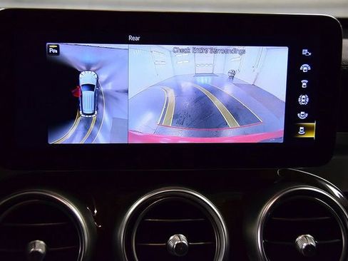 Used 2021 Mercedes-Benz GLC 63 AMG 4MATIC image 22