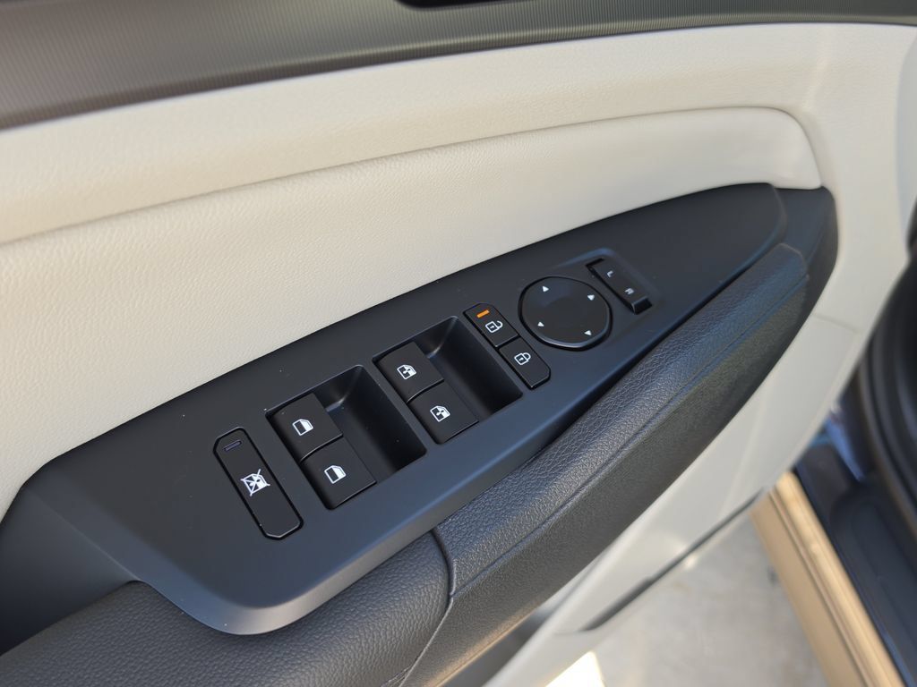 New 2027 Kia Sportage EX FWD image 20
