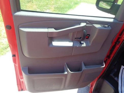 Used 2024 Chevrolet Express 2500 w/ Driver Convenience Package RWD image 16