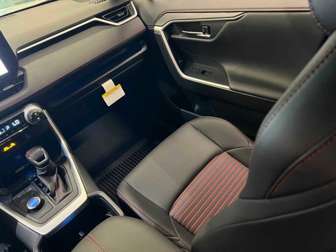 Certified 2025 Toyota RAV4 XSE image 11