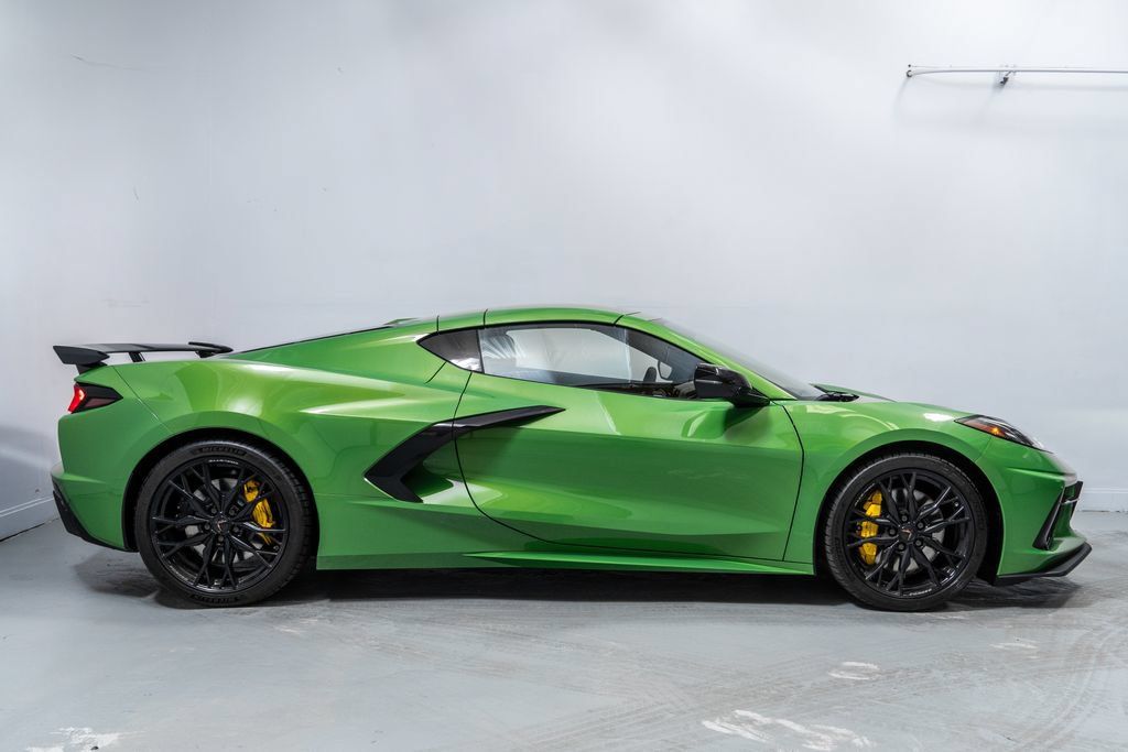 Used 2026 Chevrolet Corvette Stingray Preferred Cpe w/ Z51 Performance Package RWD image 8