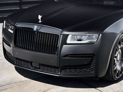 Used 2024 Rolls-Royce Ghost Base image 8