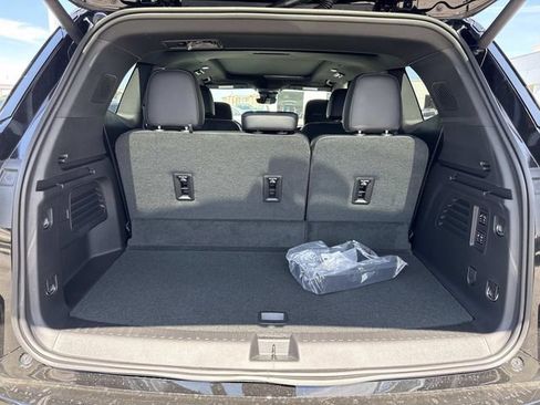 New 2026 Buick Enclave Avenir w/ Super Cruise Package image 6