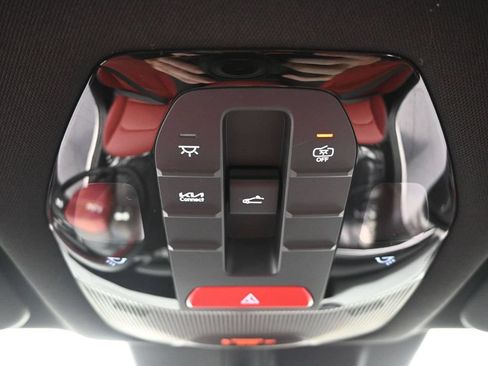 Certified 2025 Kia K4 GT-Line w/ GT-Line Premium Package FWD image 33