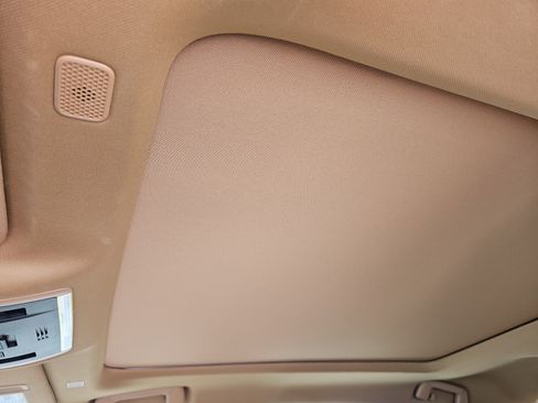 Used 2024 Lexus ES 350 Ultra Luxury w/ Accessory Package (Z2) FWD image 30