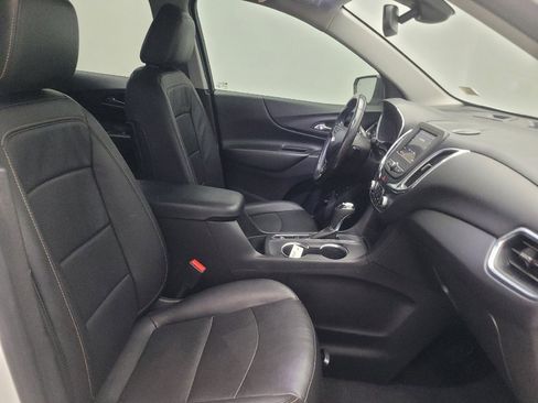 Used 2021 Chevrolet Equinox LT FWD image 21