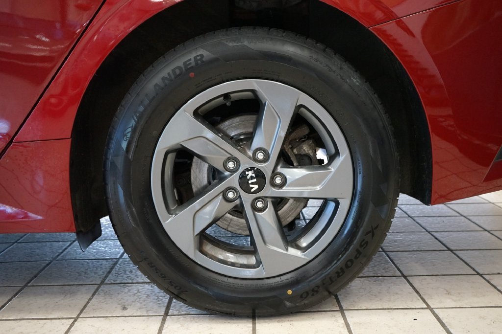 Used 2021 Kia K5 LX FWD image 48