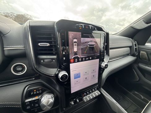 Used 2024 RAM 1500 Limited image 21