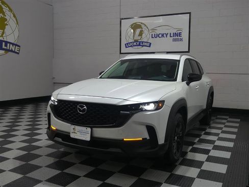 Used 2024 MAZDA CX-50 AWD 2.5 S w/ Preferred Package image 4