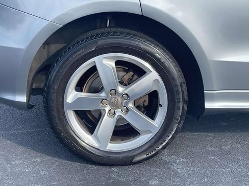 Used 2011 Audi Q5 3.2 Prestige AWD/4WD image 9