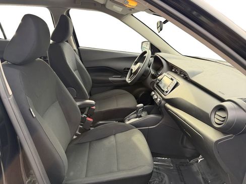 Used 2024 Nissan Kicks S image 15