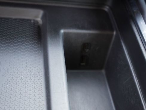 Certified 2025 GMC Acadia Elevation image 31