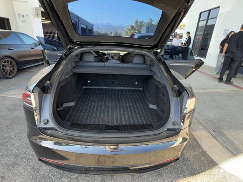 Used 2022 Tesla Model S Standard Range image 16