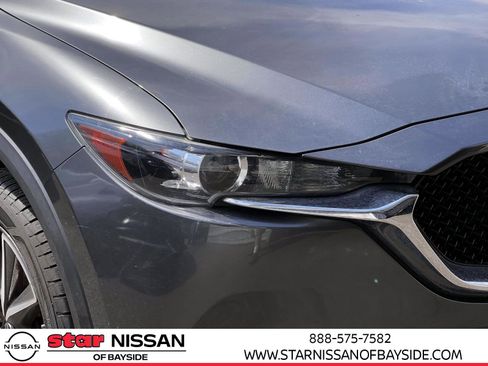 Used 2018 MAZDA CX-5 Touring w/ Preferred Equipment Package image 9