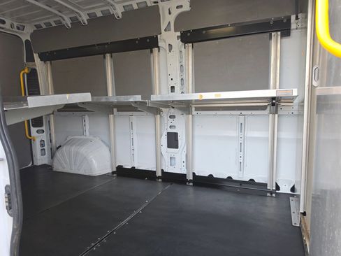 Used 2018 RAM ProMaster 2500 image 11