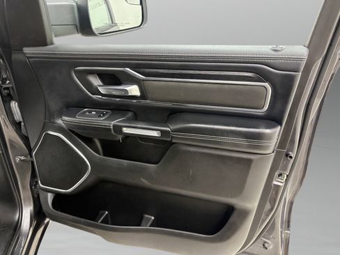 Used 2024 RAM 1500 Laramie RWD image 27