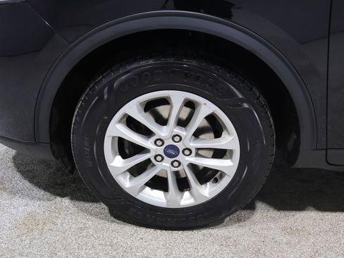 Used 2021 Ford Escape SE image 9