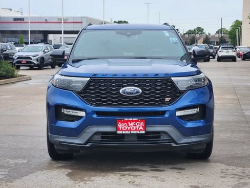Used 2023 Ford Explorer ST w/ Equipment Group 401A AWD/4WD image 2