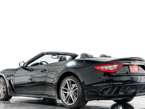 Used 2014 Maserati GranTurismo Convertible RWD image 33