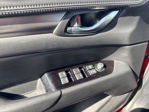 Used 2025 MAZDA CX-5 AWD 2.5 S w/ Preferred Package image 19