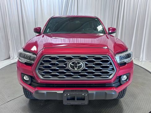 Used 2023 Toyota Tacoma TRD Off-Road w/ Technology Package AWD/4WD image 23