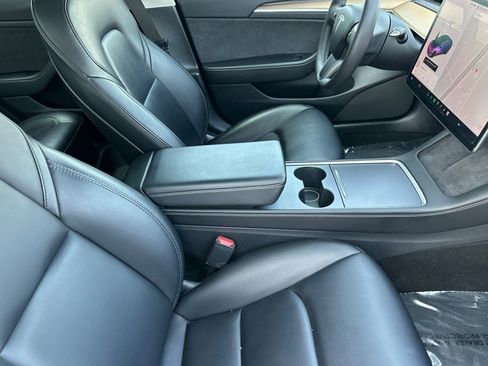 Used 2021 Tesla Model 3 Standard Range Plus RWD image 25
