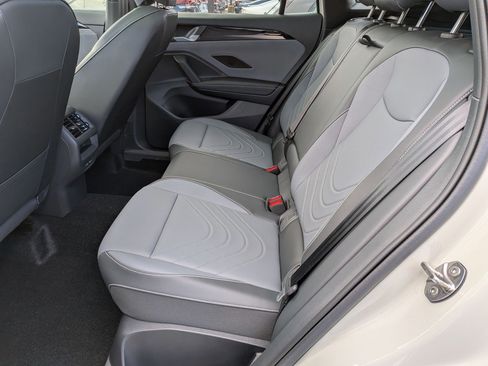 New 2026 Volkswagen Tiguan SE R-Line image 28