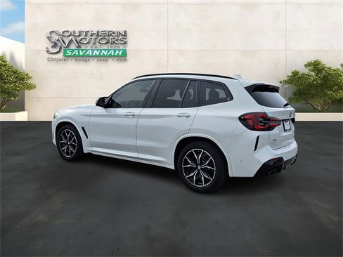 Used 2023 BMW X3 M40i image 3