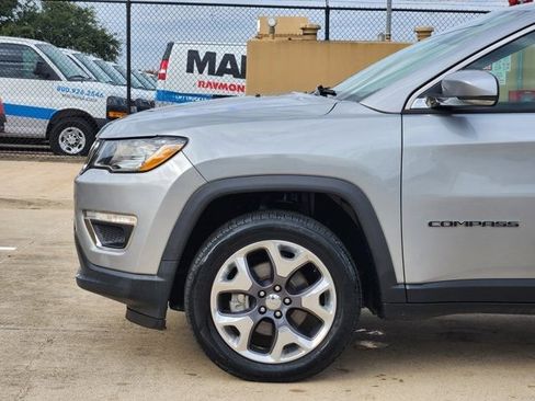 Used 2021 Jeep Compass Limited image 16