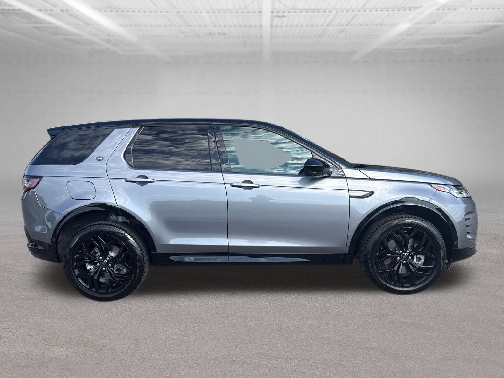 Used 2026 Land Rover Discovery Sport Landmark AWD/4WD image 6