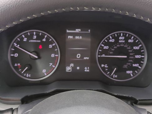 Used 2025 Subaru Outback Premium w/ Popular Package #1A AWD/4WD image 27