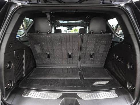 Used 2023 Chevrolet Tahoe RST w/ Luxury Package image 38