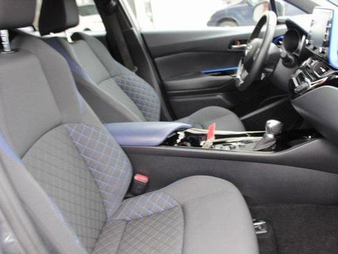 Certified 2021 Toyota C-HR XLE FWD image 25