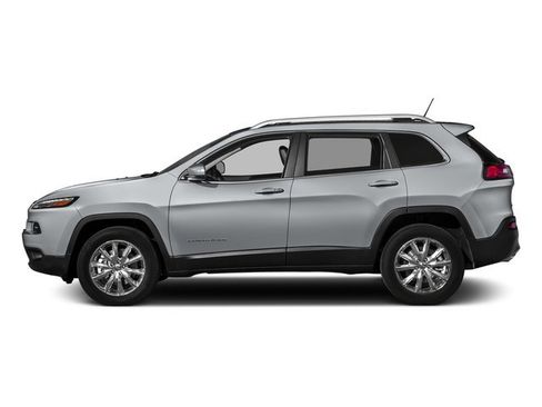Used 2017 Jeep Cherokee Limited AWD/4WD image 5