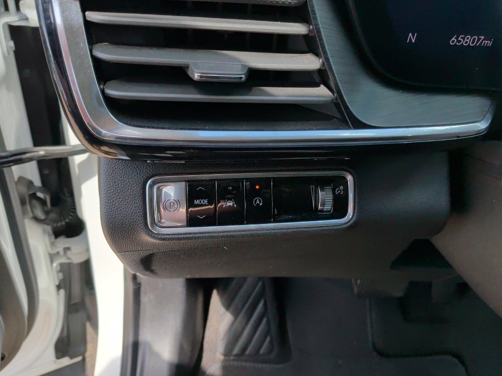 Used 2024 Buick Envision Preferred AWD/4WD image 15