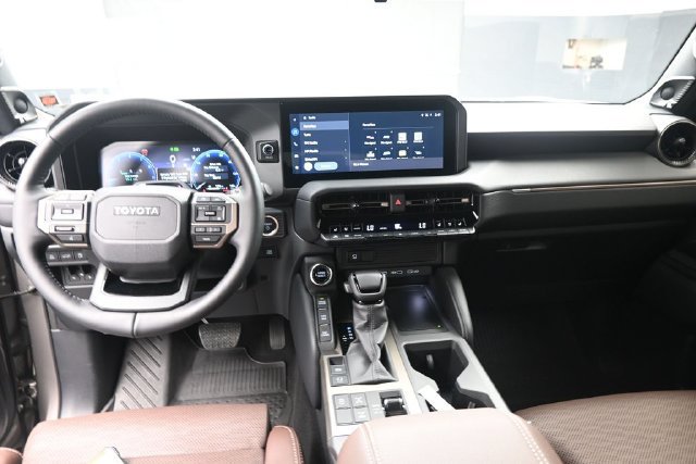 Used 2025 Toyota Land Cruiser w/ Premium Package AWD/4WD image 9