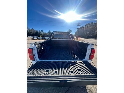 Used 2016 Chevrolet Silverado 2500 LT image 15