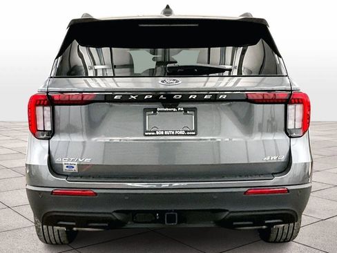 New 2026 Ford Explorer Active image 4