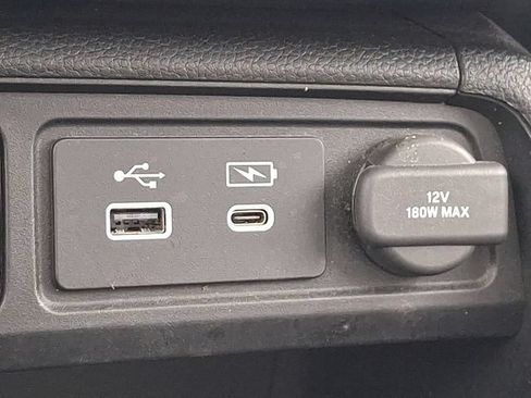 Certified 2023 Honda Pilot Touring image 22
