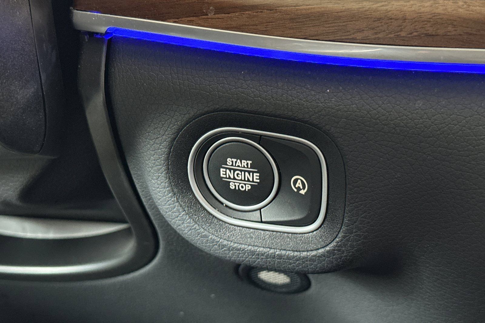 Certified 2024 Mercedes-Benz GLE 350 4MATIC image 30