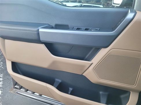 Used 2023 Ford F150 XLT image 15