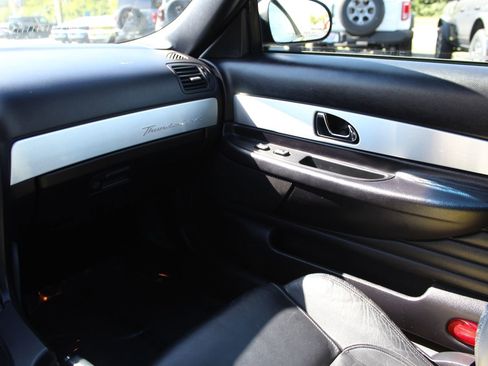 Used 2003 Ford Thunderbird Base image 10