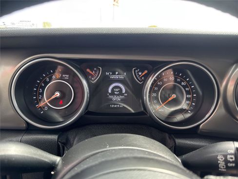Used 2018 Jeep Wrangler Unlimited Sport S AWD/4WD image 18
