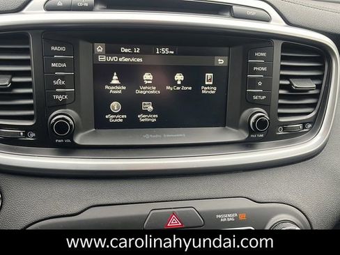 Used 2019 Kia Sorento EX image 20